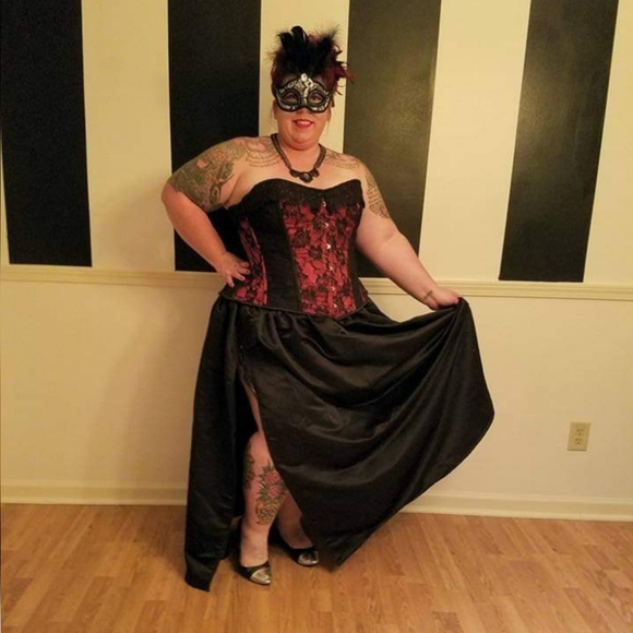 Corsettery steel bonded lace red and black corset - Picture 9 of 10